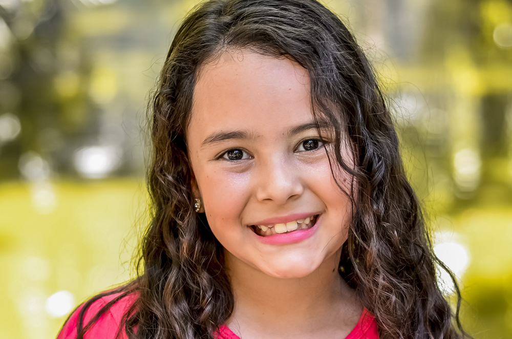 ensaio fotografico book fotografia externo modelo infantil criança menina parquinho campo de são bento brinquedos parque rio de janeiro niteroi são Gonçalo