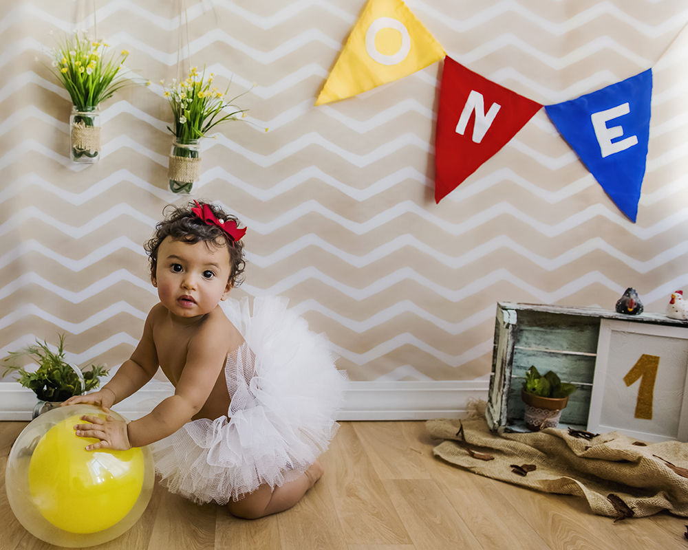 Ensaio smash the cake, ensaio bebê, fotógrafa em Niterói, smash the cake Niterói, smash the cake Rio de Janeiro, smash the cake São Goncalo, smash the cake temático, nossa casa petit, ensaio fotográfico, sessão fotográfica, galinha pintadinha, splash