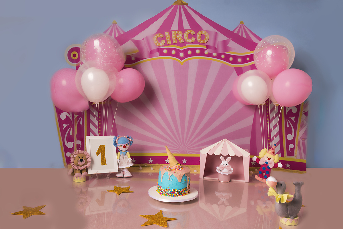 Ensaio smash the cake, ensaio bebê, fotógrafa em Niterói, smash the cake Niterói, smash the cake Rio de Janeiro, smash the cake São Goncalo, smash the cake temático, nossa casa petit, ensaio fotográfico, sessão fotográfica, circo rosa, splash