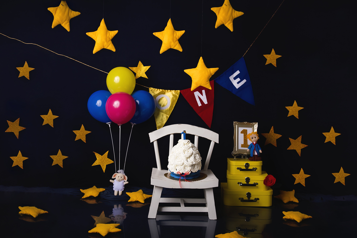 Ensaio smash the cake, ensaio bebê, fotógrafa em Niterói, smash the cake Niterói, smash the cake Rio de Janeiro, smash the cake São Goncalo, smash the cake temático, nossa casa petit, ensaio fotográfico, sessão fotográfica, pequeno principe, splash