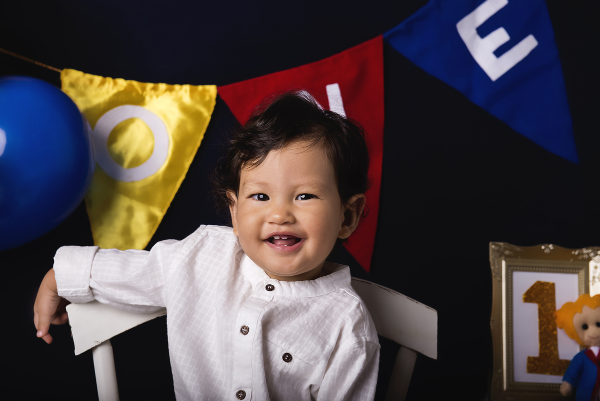 Ensaio smash the cake, ensaio bebê, fotógrafa em Niterói, smash the cake Niterói, smash the cake Rio de Janeiro, smash the cake São Goncalo, smash the cake temático, nossa casa petit, ensaio fotográfico, sessão fotográfica, pequeno principe, splash