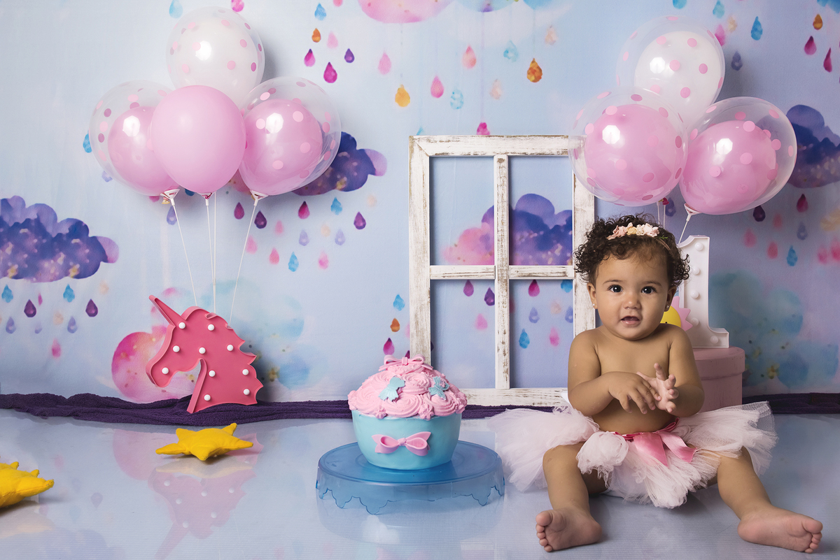Ensaio smash the cake, ensaio bebê, fotógrafa em Niterói, smash the cake Niterói, smash the cake Rio de Janeiro, smash the cake São Goncalo, smash the cake temático, nossa casa petit, ensaio fotográfico, sessão fotográfica, chuva de amor, splash