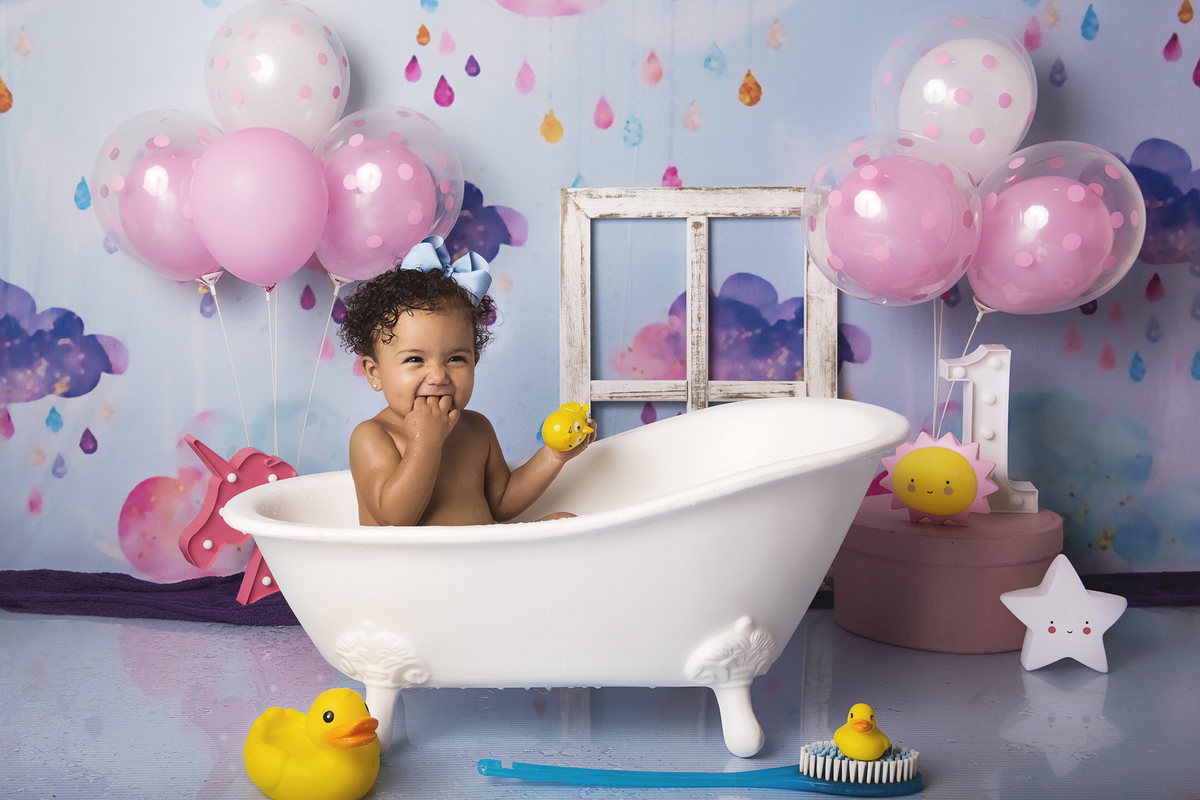 Ensaio smash the cake, ensaio bebê, fotógrafa em Niterói, smash the cake Niterói, smash the cake Rio de Janeiro, smash the cake São Goncalo, smash the cake temático, nossa casa petit, ensaio fotográfico, sessão fotográfica, chuva de amor, splash