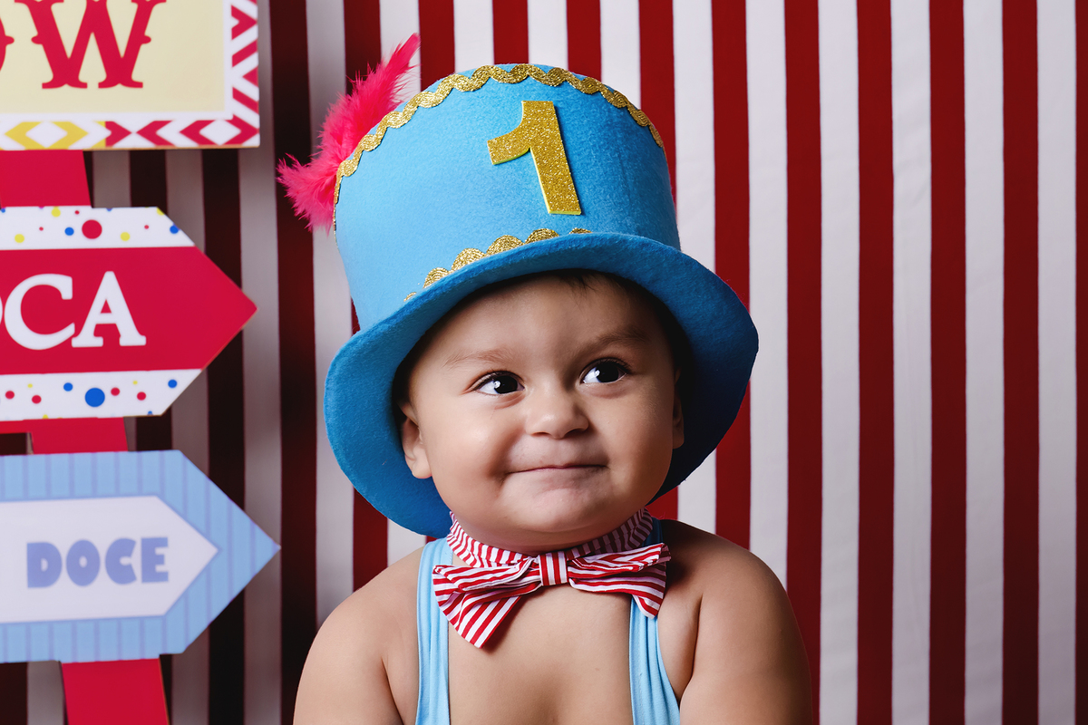 Ensaio smash the cake, ensaio bebê, fotógrafa em Niterói, smash the cake Niterói, smash the cake Rio de Janeiro, smash the cake São Goncalo, smash the cake temático, nossa casa petit, ensaio fotográfico, sessão fotográfica, parque de diversões, splash