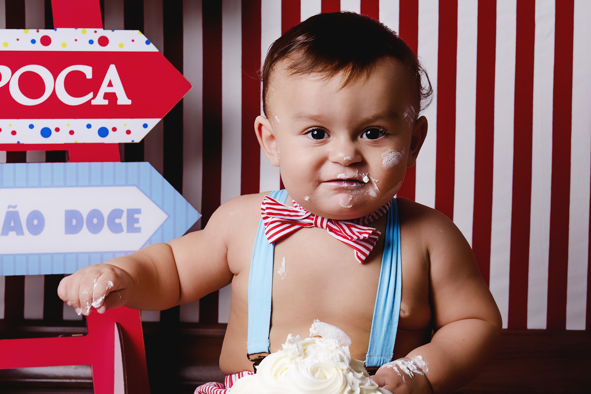 Ensaio smash the cake, ensaio bebê, fotógrafa em Niterói, smash the cake Niterói, smash the cake Rio de Janeiro, smash the cake São Goncalo, smash the cake temático, nossa casa petit, ensaio fotográfico, sessão fotográfica, parque de diversões, splash