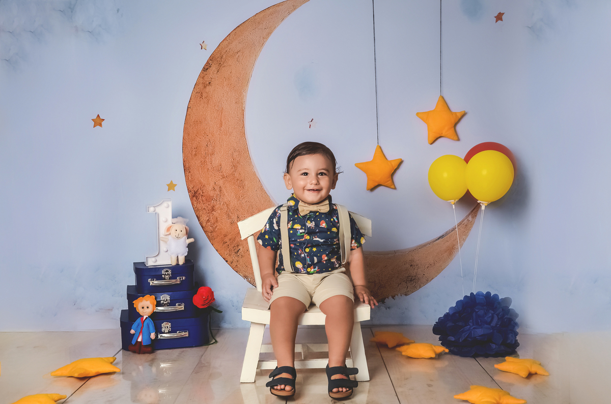 Ensaio smash the cake, ensaio bebê, fotógrafa em Niterói, smash the cake Niterói, smash the cake Rio de Janeiro, smash the cake São Goncalo, smash the cake temático, nossa casa petit, ensaio fotográfico, sessão fotográfica, pequeno principe, splash