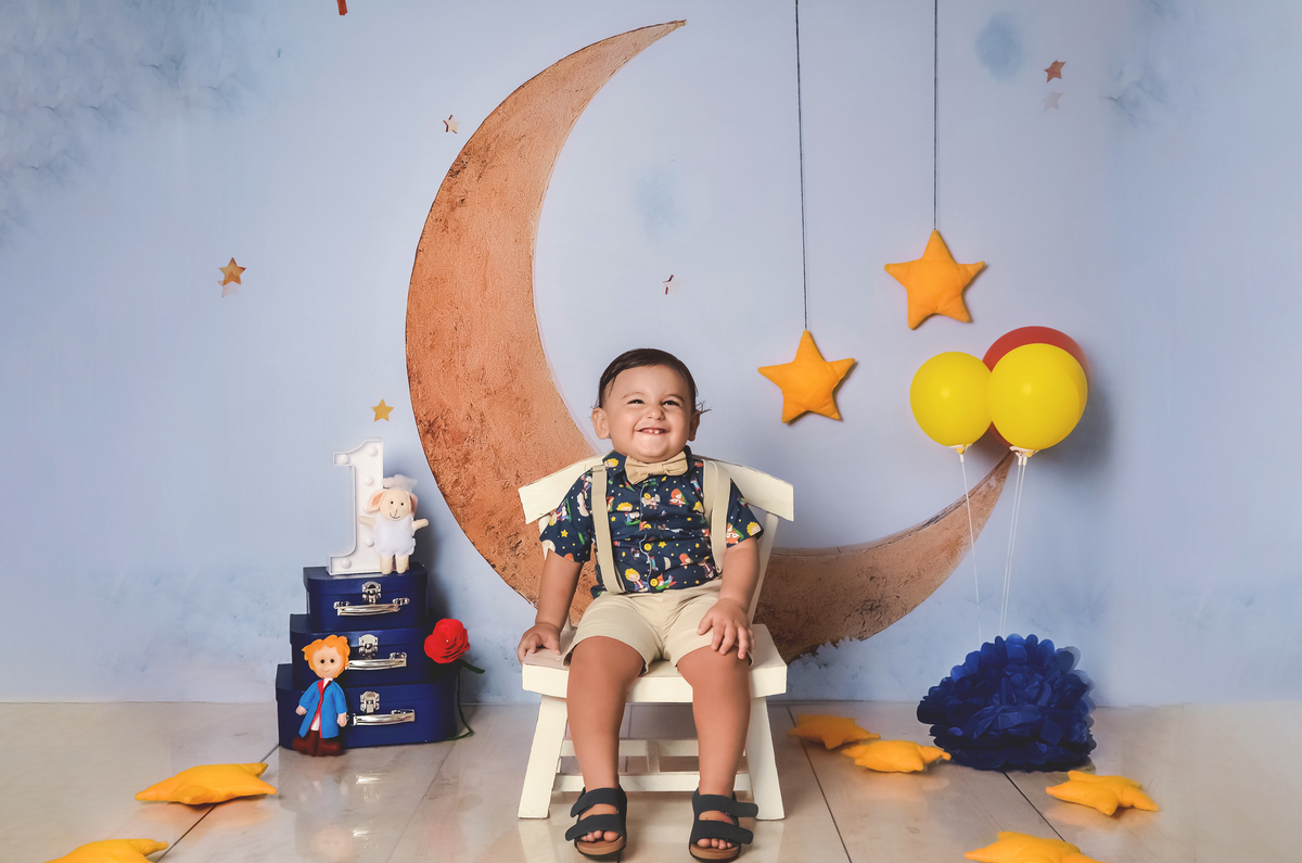 Ensaio smash the cake, ensaio bebê, fotógrafa em Niterói, smash the cake Niterói, smash the cake Rio de Janeiro, smash the cake São Goncalo, smash the cake temático, nossa casa petit, ensaio fotográfico, sessão fotográfica, pequeno principe, splash