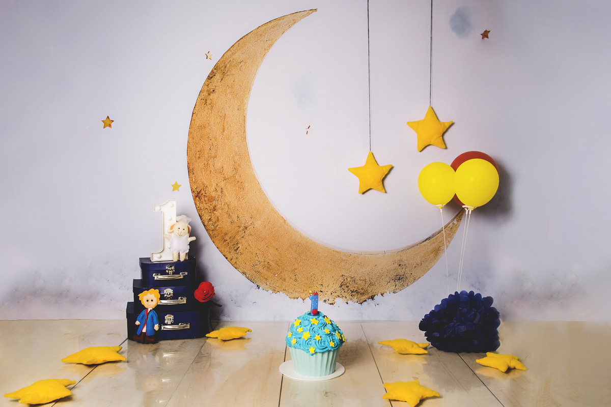 Ensaio smash the cake, ensaio bebê, fotógrafa em Niterói, smash the cake Niterói, smash the cake Rio de Janeiro, smash the cake São Goncalo, smash the cake temático, nossa casa petit, ensaio fotográfico, sessão fotográfica, pequeno principe, splash