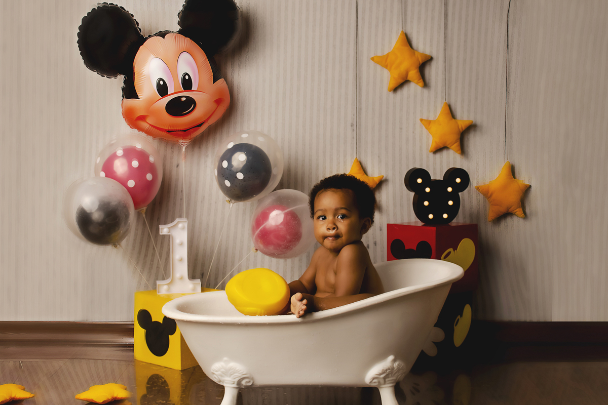 ke, ensaio bebê, fotógrafa em Niterói, smash the cake Niterói, smash the cake Rio de Janeiro, smash the cake São Goncalo, smash the cake temático, nossa casa petit, ensaio fotográfico, sessão fotográfica, mickey, splas
