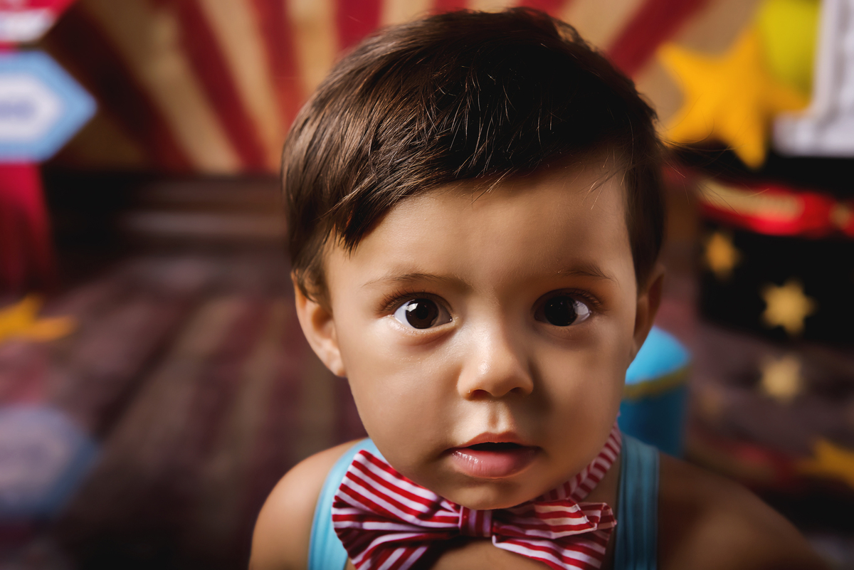 Ensaio smash the cake, ensaio bebê, fotógrafa em Niterói, smash the cake Niterói, smash the cake Rio de Janeiro, smash the cake São Goncalo, smash the cake temático, nossa casa petit, ensaio fotográfico, sessão fotográfica, circo tradicional, splash