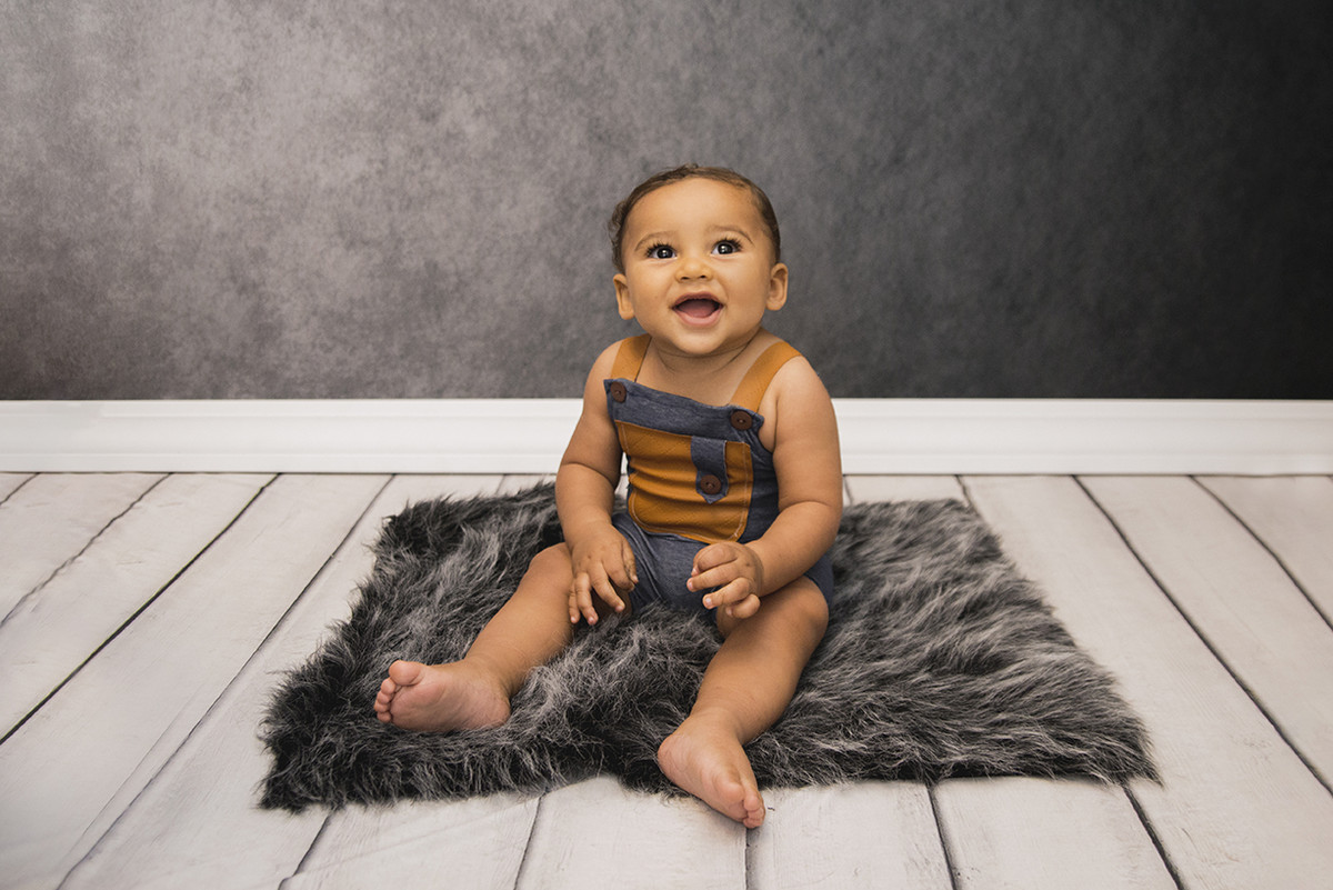 ensaio fotografico menino bebe criança infantil  book fotografia acompanhamento trimestral temático chef de cozinha cozinheiro bagunça comida chapéu rio de janeiro niteroi são Gonçalo