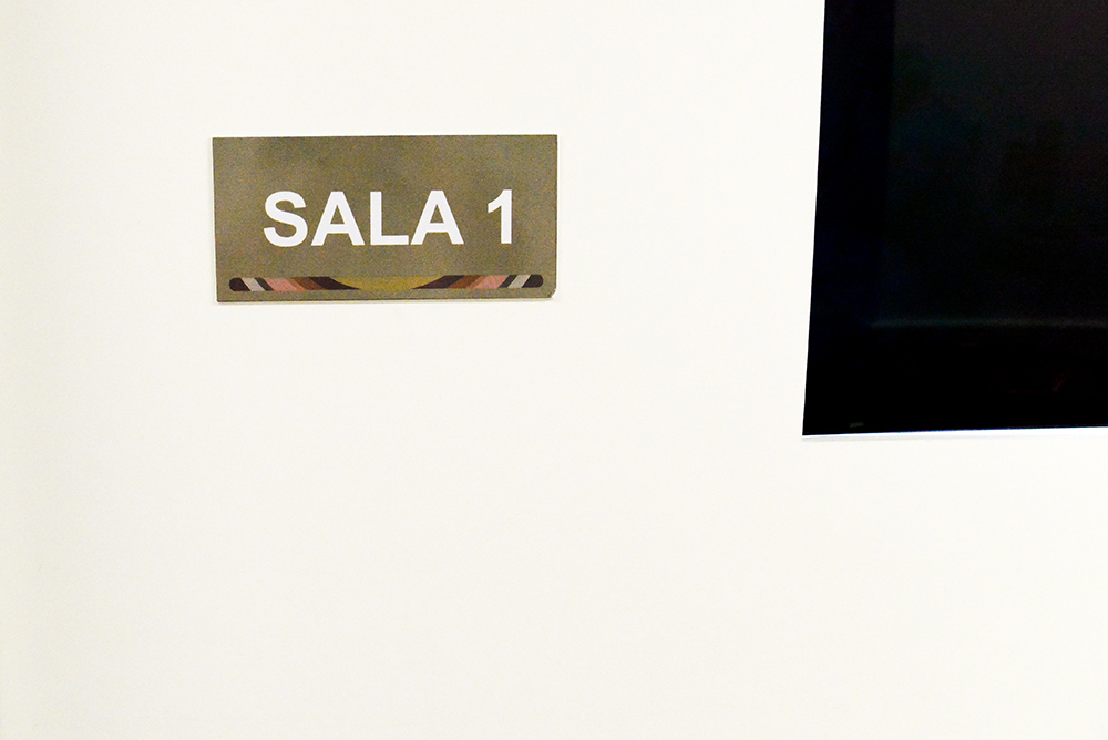 Cobertura fotográfica de parto nascimento cesárea parto normal maternidade menina recém nascida mãe pai obstetra sala de parto niteroi rio de janeiro são Gonçalo