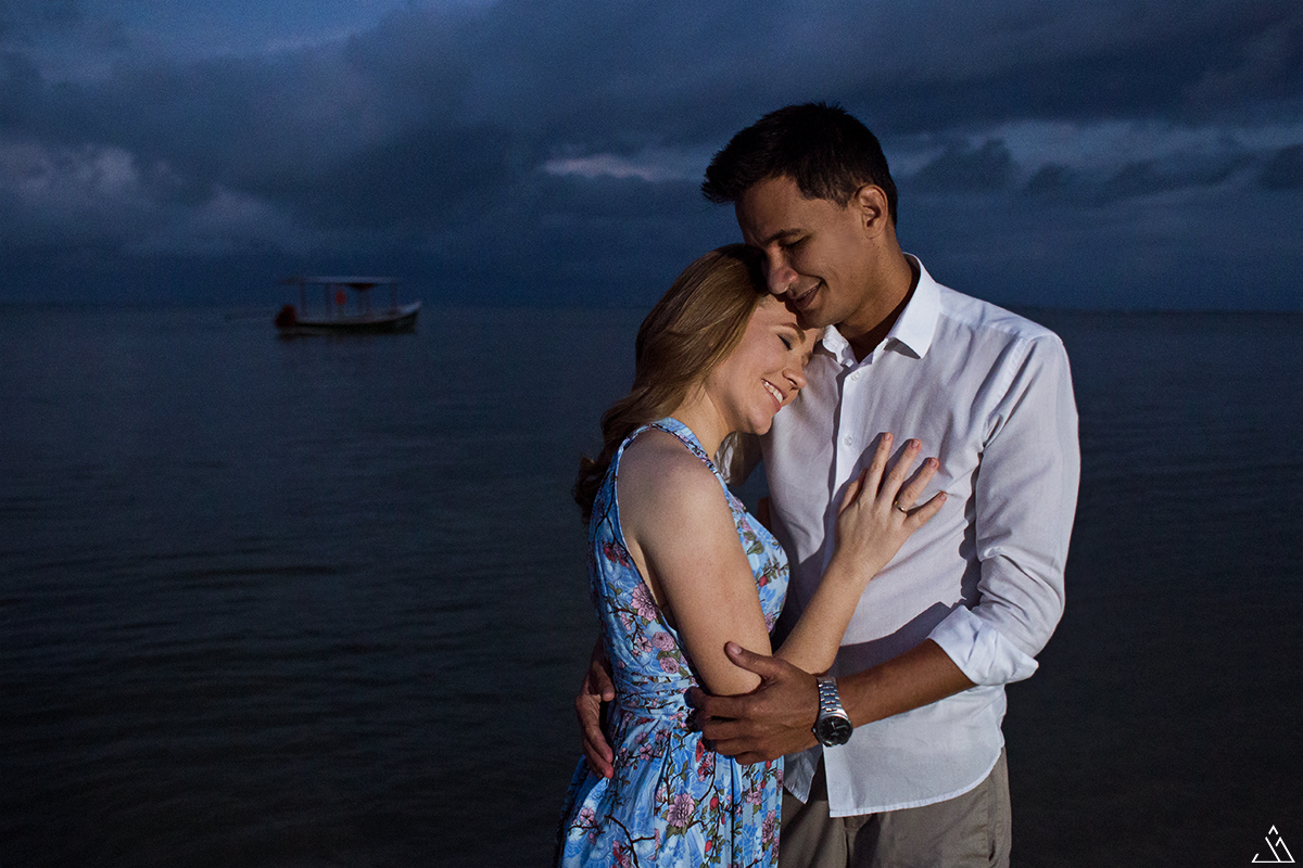 casal na rede ensaio de pre casamento jessica mendes fotografia fotógrafa fotógrafo de casamento