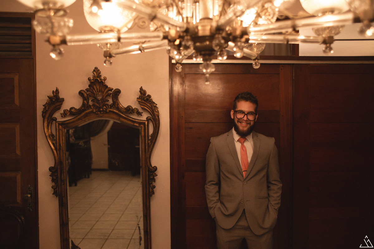 Fotógrafo de casamento em caruaru, recife, pernambuco. Jessica mendes fotografia. Casamento Ithala e Rafael. noivo