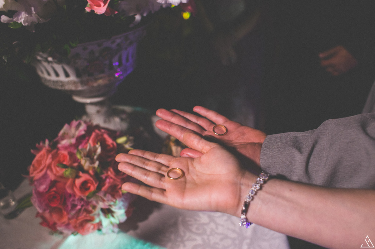 Fotógrafo de casamento em caruaru, recife, pernambuco. Jessica mendes fotografia. Casamento Ithala e Rafael. Alianças de casamento.