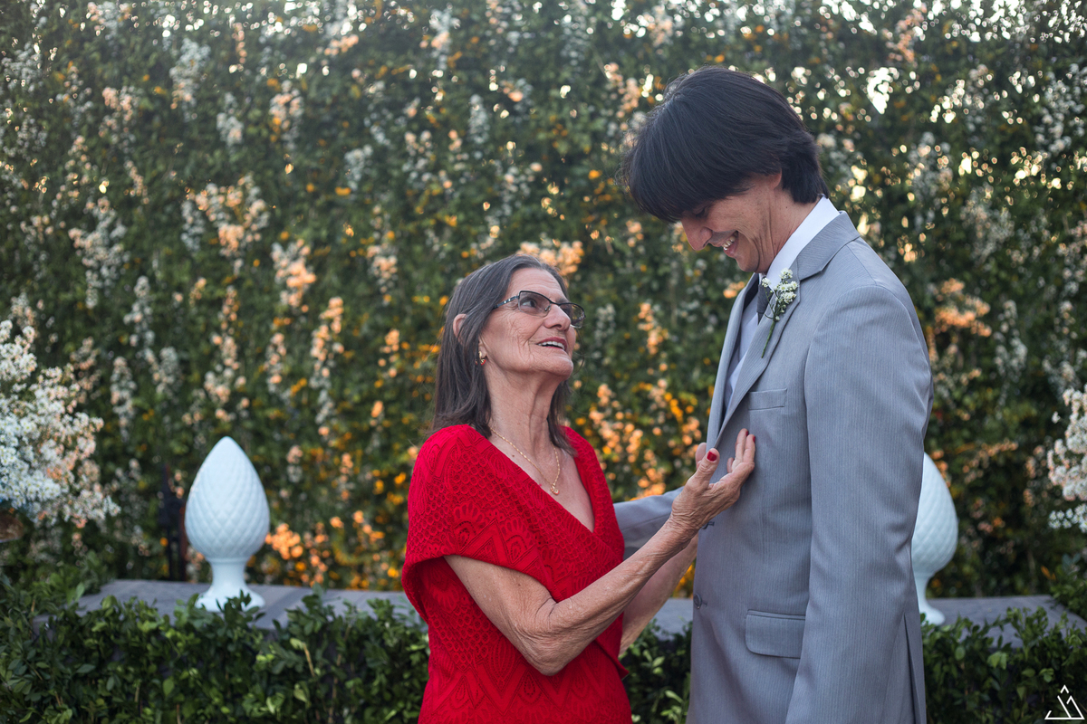 Fotógrafo de casamento. Jessica mendes fotografia. Fotos do casamento de dia. comedoria mulheres de fibra. alto do moura -pe.