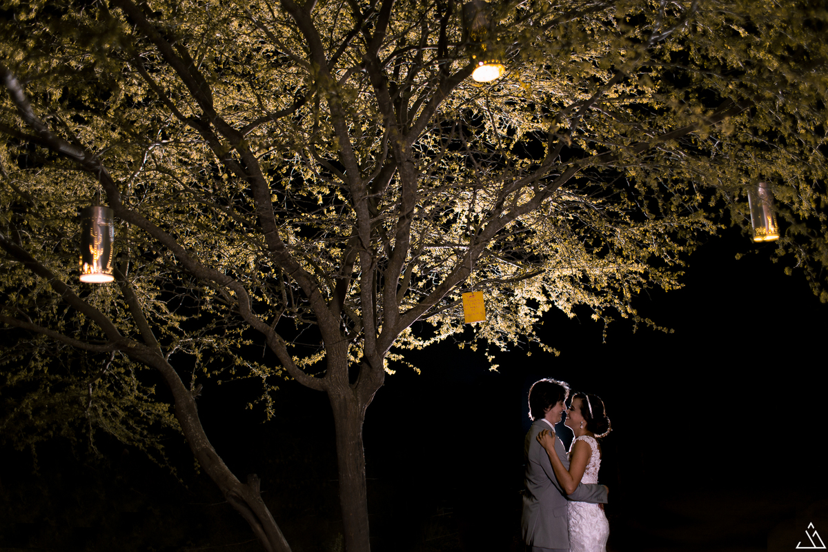 Fotógrafo de casamento. Jessica mendes fotografia. Fotos do casamento de dia. comedoria mulheres de fibra. alto do moura -pe.