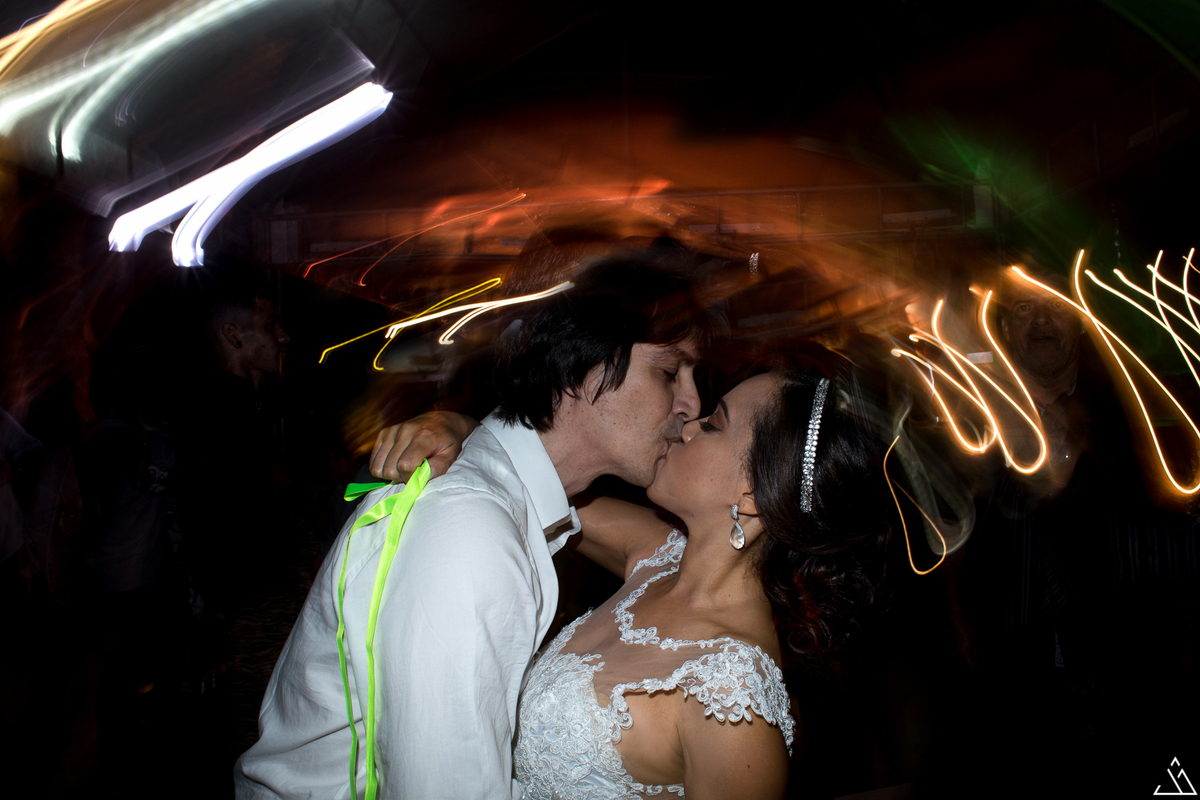 Fotógrafo de casamento. Jessica mendes fotografia. Fotos do casamento de dia. comedoria mulheres de fibra. alto do moura -pe. 