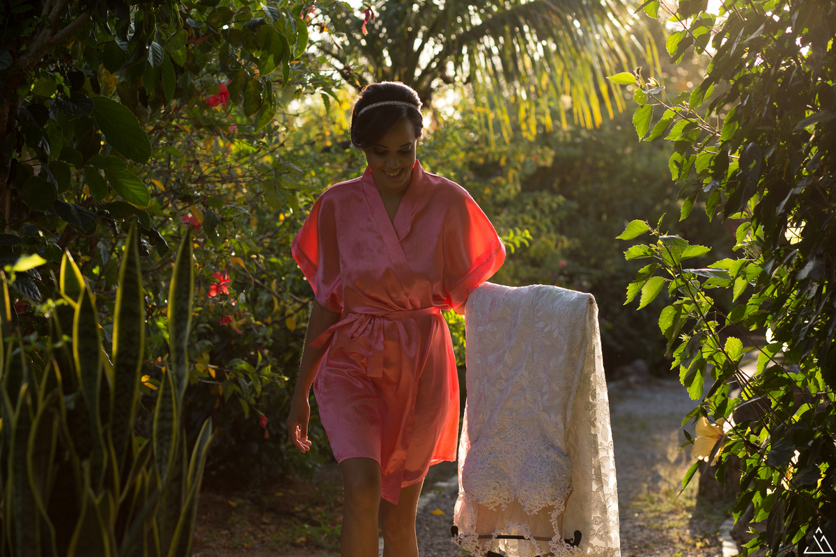 Fotógrafo de casamento. Jessica mendes fotografia. Fotos do casamento de dia. comedoria mulheres de fibra. alto do moura -pe.