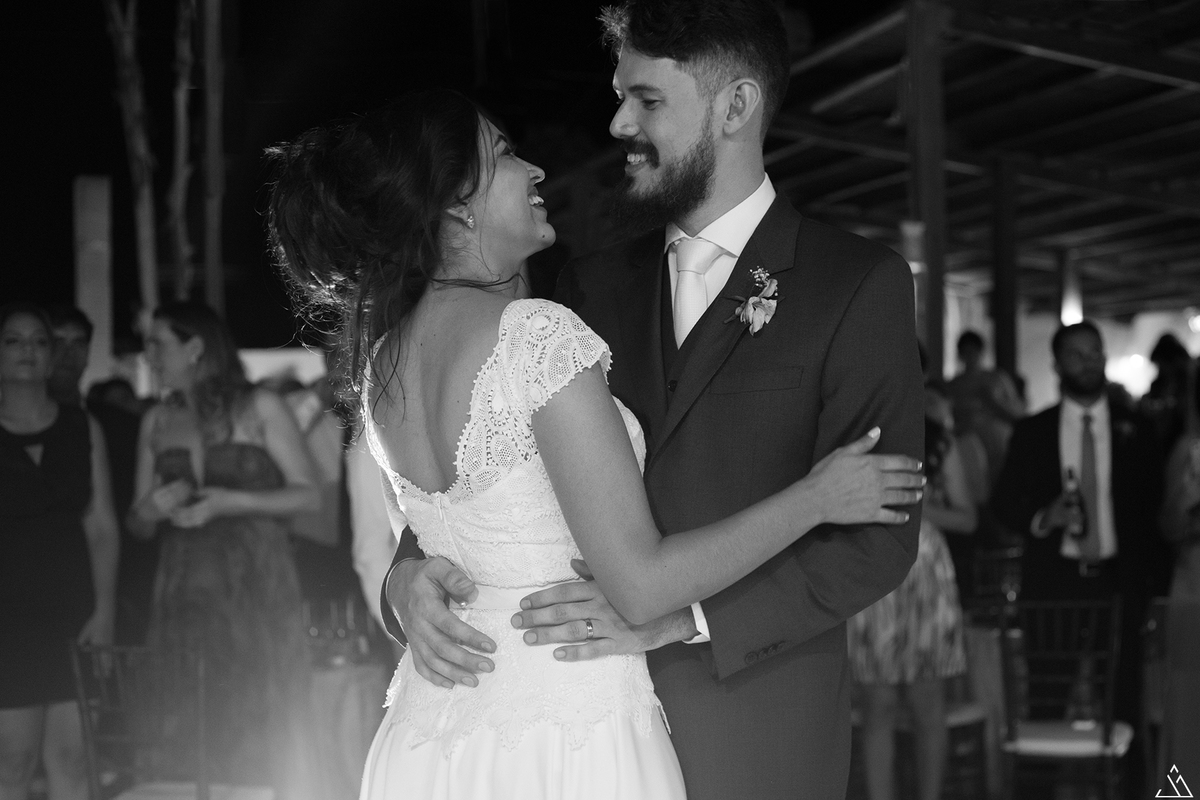 Casamento ao ar livre. Primavera recepções. Jessica Mendes fotografia de casamento.