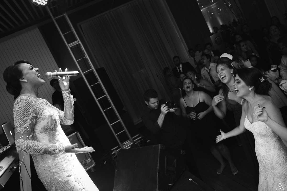 Jessica Mendes Fotografia. Fotógrafo de casamento em Recife - PE. Amanda e gilmar casaram no la cuisine. 