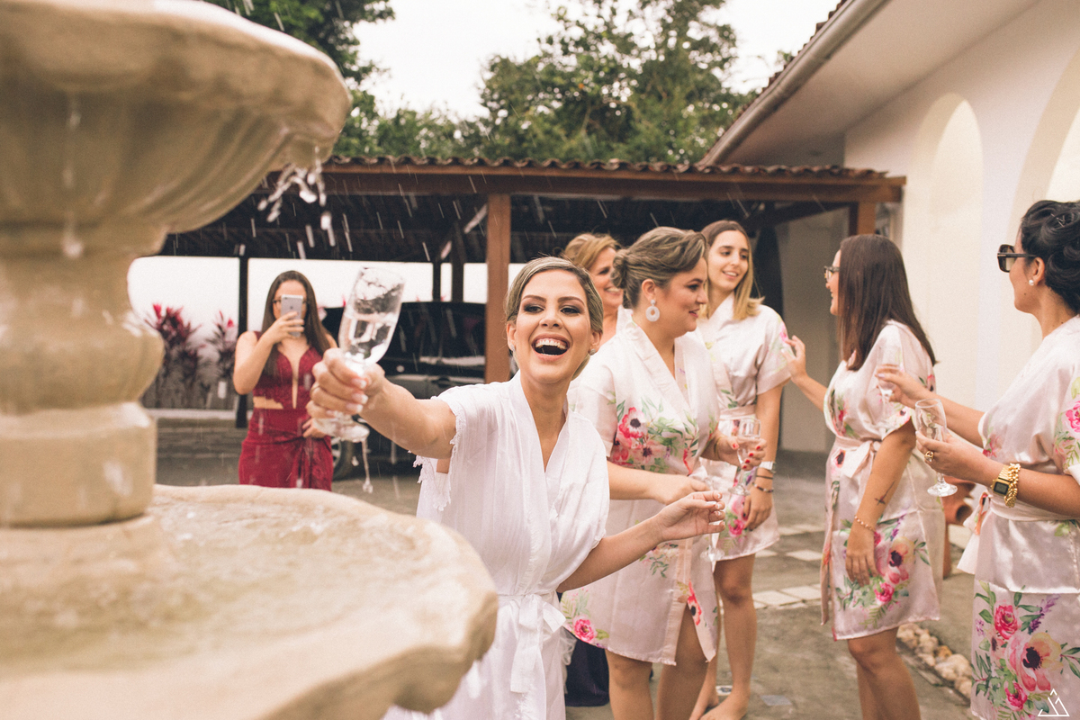 jessica mende fotografia. fotografo de casamento Gabi e leo recife-pe. making of da noiva, vestido de noiva