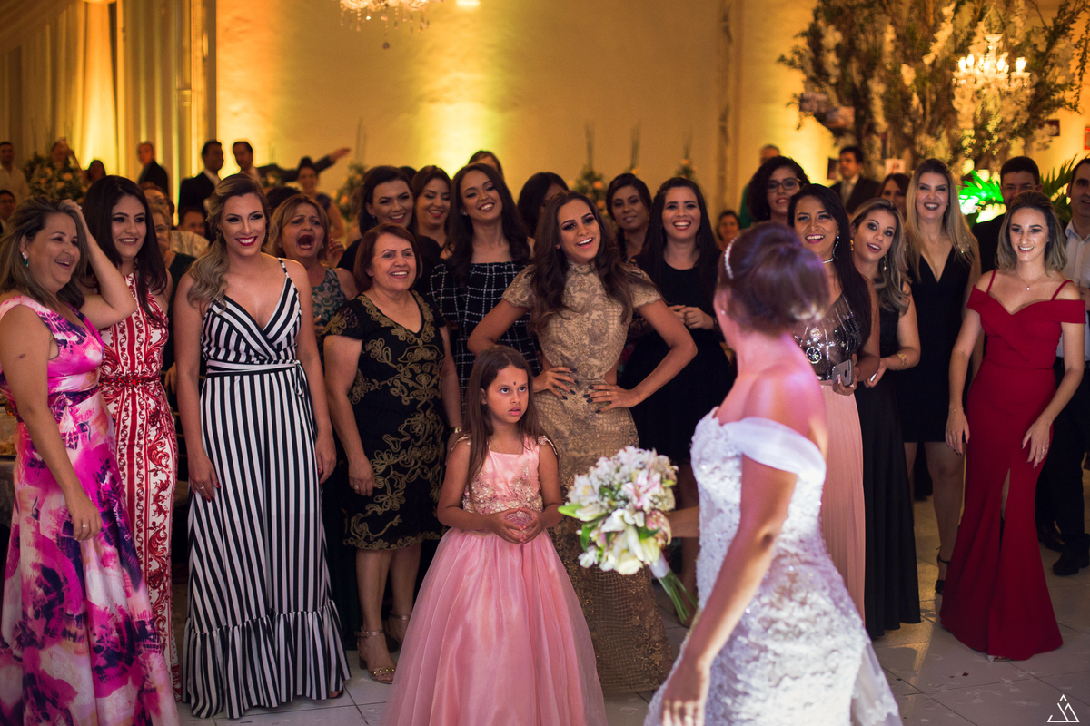 Fotografia de casamento Mari e André. Fotógrafo de casamento. Jessica Mendes Fotografia. Caruaru - PE. Igreja Nossa Senhora da Conceição.