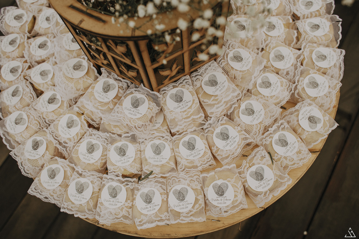 jessica mendes fotografia. Fotógrafo de casamento em Recife-PE.  Festa de casamento. decoração de casamento de dia.