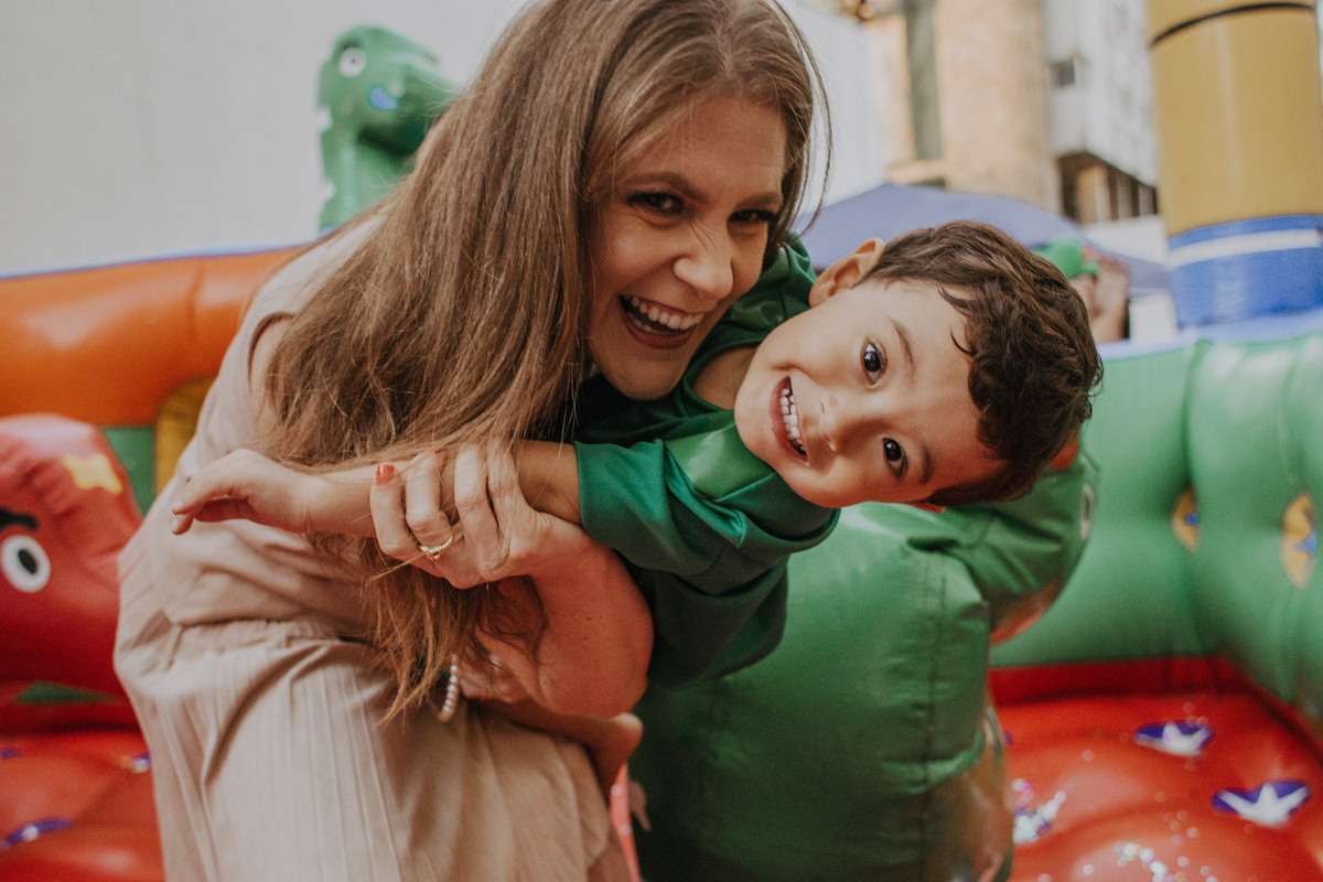 Jessica Mendes fotografia. Fotos da festa de aniversário infantil de 3 e 5 anos de idade de Ana e Fernando. Fotos de criança.