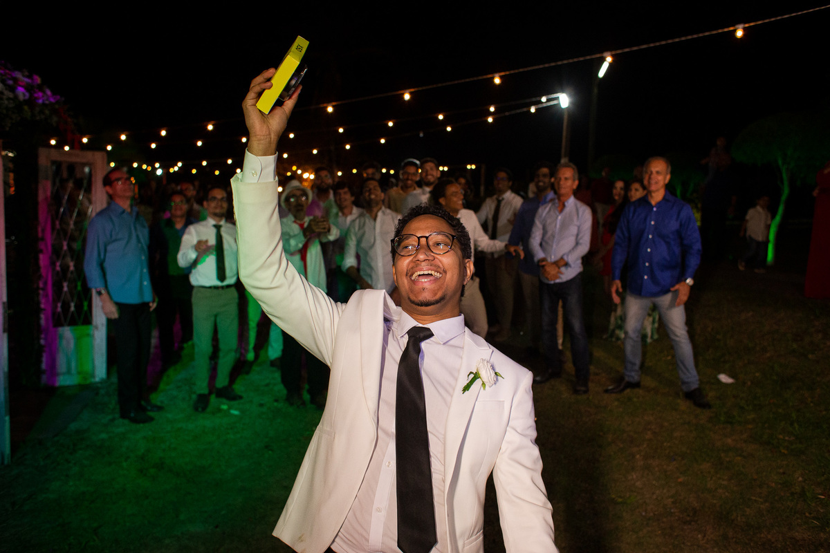 Jessica Mendes fotografia. fotos de  casamento no campo de dia.  Fotógrafa de casamento em Recife e região. Fotógrafo de casamento em Recife, Caruaru e Região. Cerimônia religiosa evangélica no campo