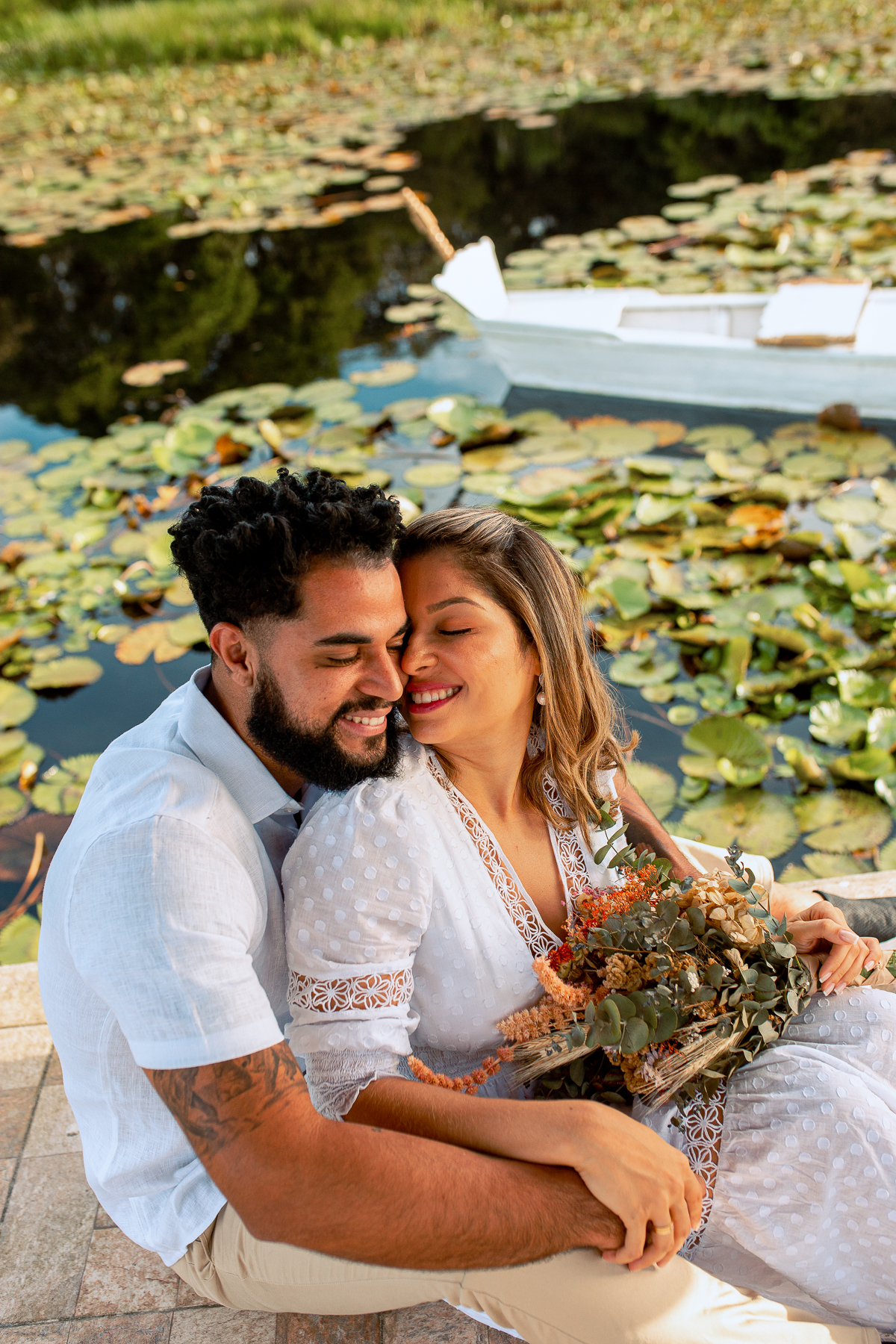 casal homem negro e mulher branca