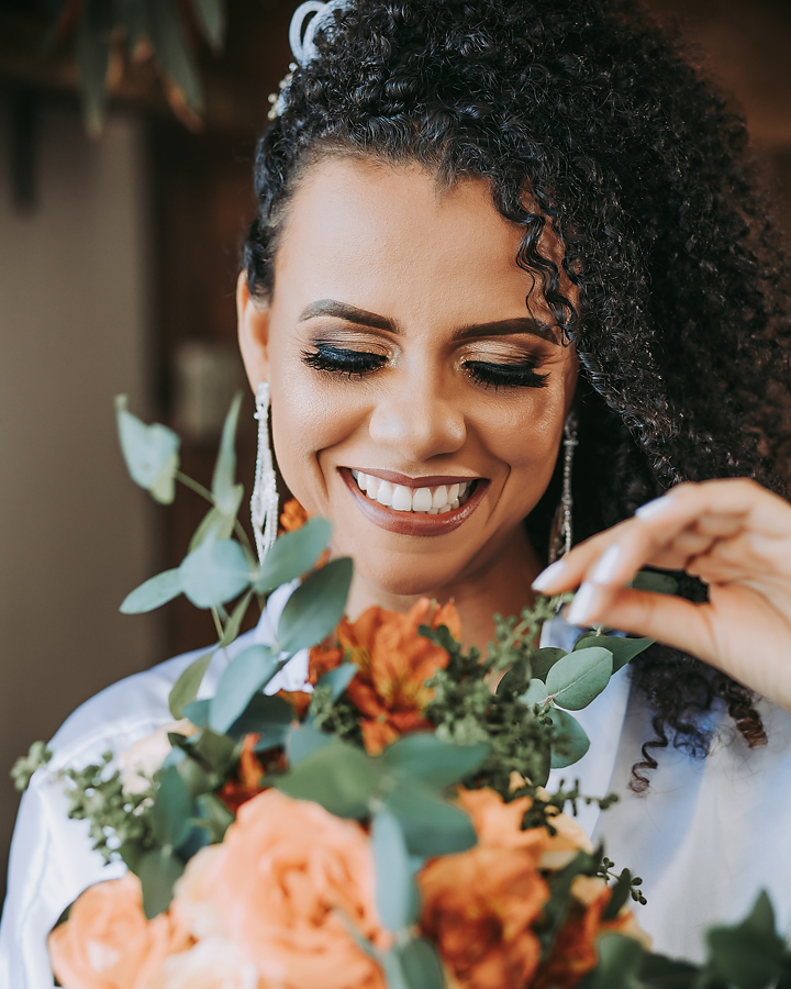 detalhe do do buquê da noiva no making of