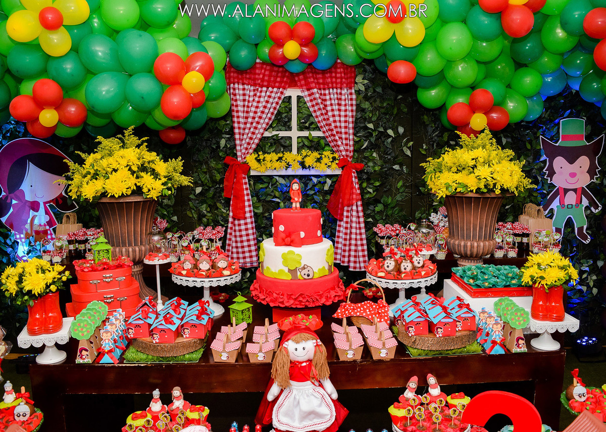 festa de 1 ano decoração chapeuzinho vermelho fotos alan lira