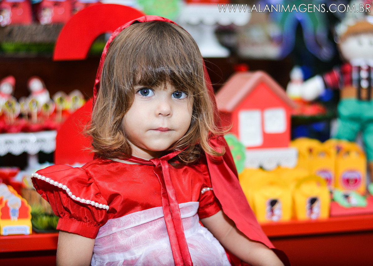 festa de 1 ano decoração chapeuzinho vermelho fotos alan lira