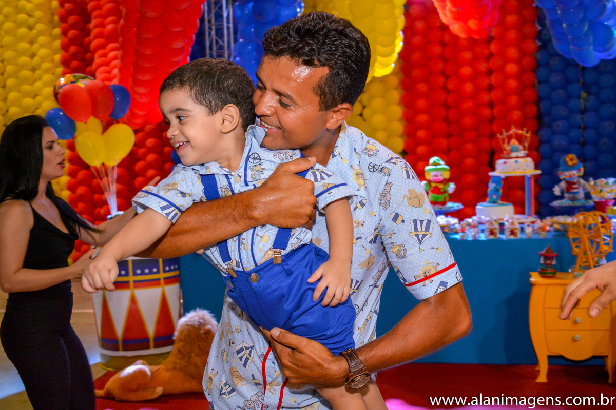 	Decoração de aiversário alan imagens fotografo fotos de sertãozinho fotografo em guarabira fotos de Belém fotos de bananeiras fotografo alan lira casamento aniversário fotos pré casamento na praia fotos de eventos paparazzi mania