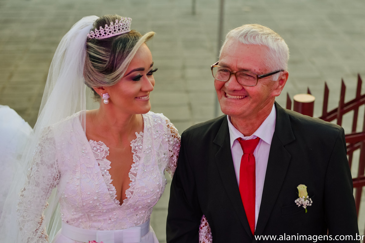 vestidodenoiva_decoraçãodecasamento_noivasparaíba_fotosdecasamentos_alanimagens_guarabirapb_paparazzimania_fotografoguarabiraPB_fotosdesertãozinhoPB_fotosdebananeiraspb_fotosdaparaíra_casamentosemguarabira_decoraçãodecasamento_fotosdelagoadedentropb_fotos