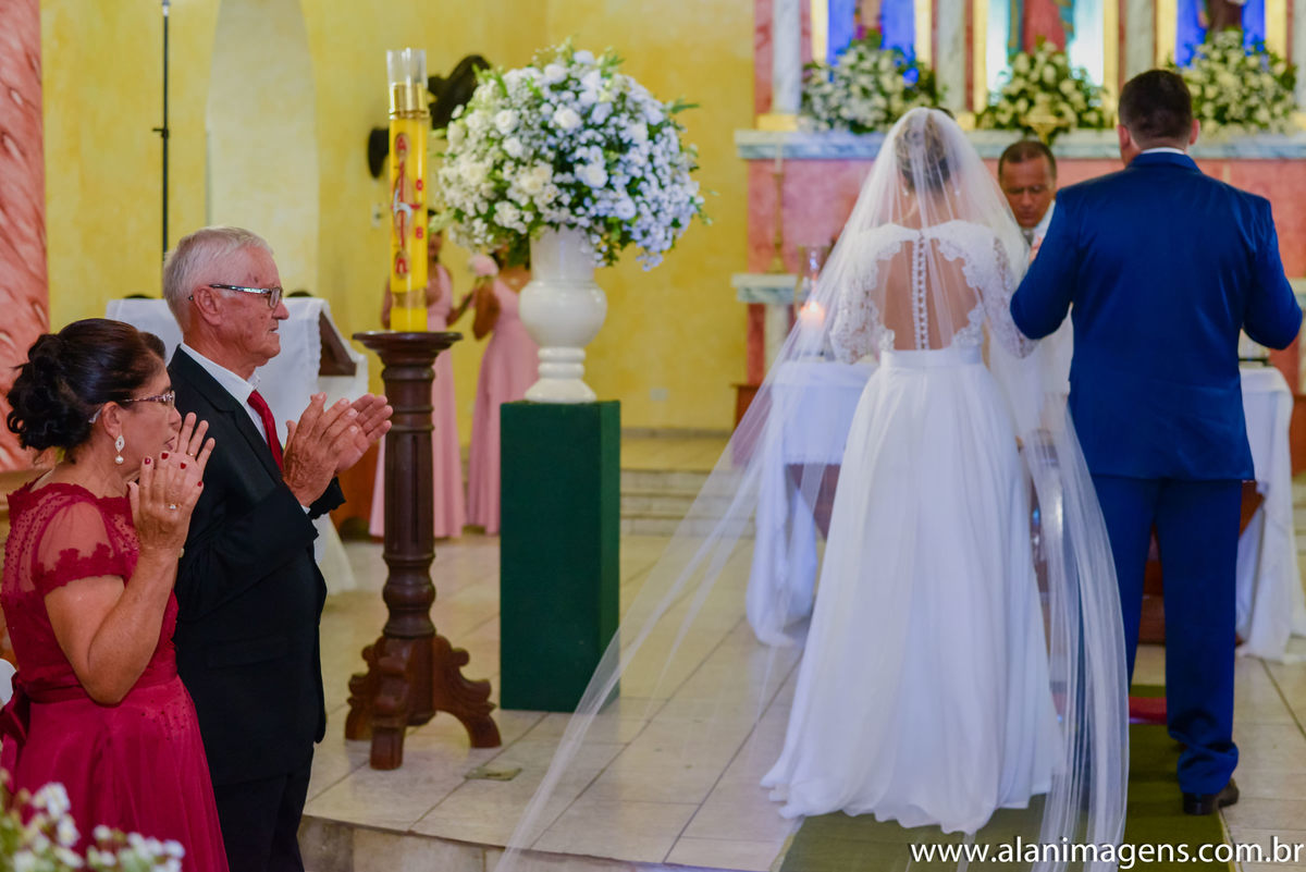 vestidodenoiva_decoraçãodecasamento_noivasparaíba_fotosdecasamentos_alanimagens_guarabirapb_paparazzimania_fotografoguarabiraPB_fotosdesertãozinhoPB_fotosdebananeiraspb_fotosdaparaíra_casamentosemguarabira_decoraçãodecasamento_fotosdelagoadedentropb_fotos