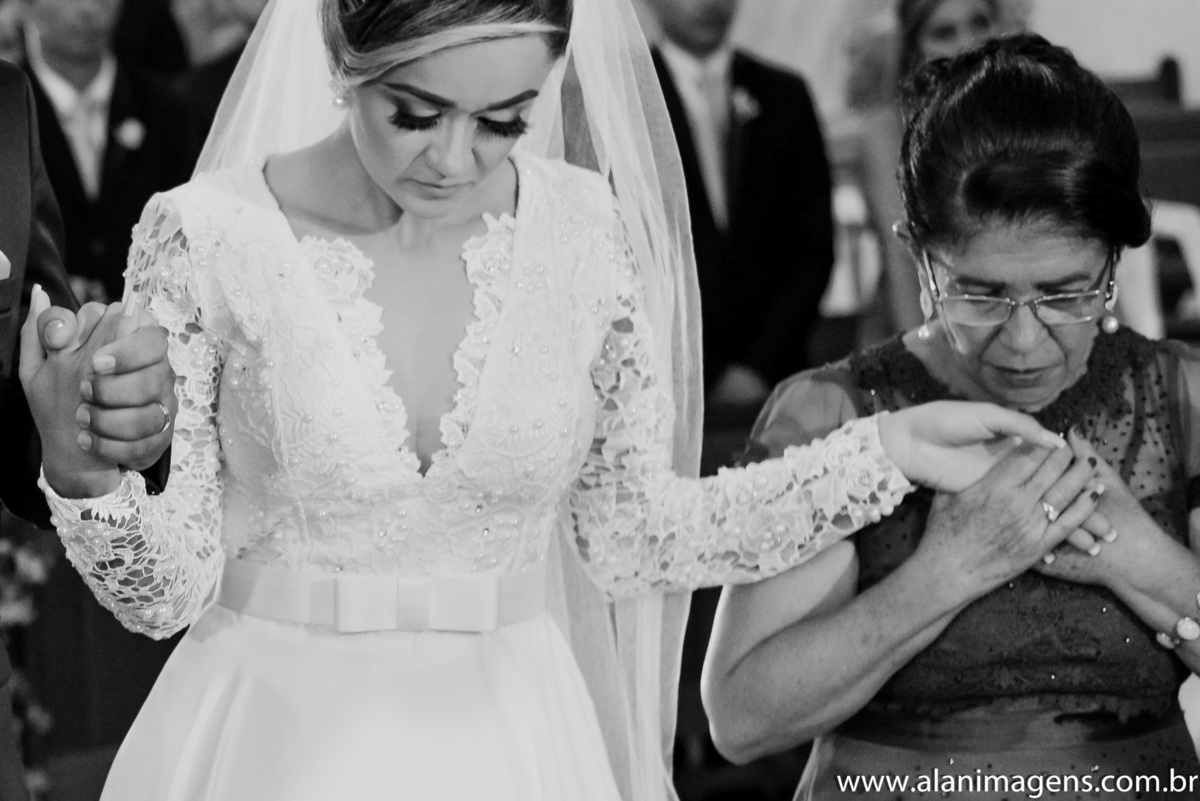 vestidodenoiva_decoraçãodecasamento_noivasparaíba_fotosdecasamentos_alanimagens_guarabirapb_paparazzimania_fotografoguarabiraPB_fotosdesertãozinhoPB_fotosdebananeiraspb_fotosdaparaíra_casamentosemguarabira_decoraçãodecasamento_fotosdelagoadedentropb_fotos