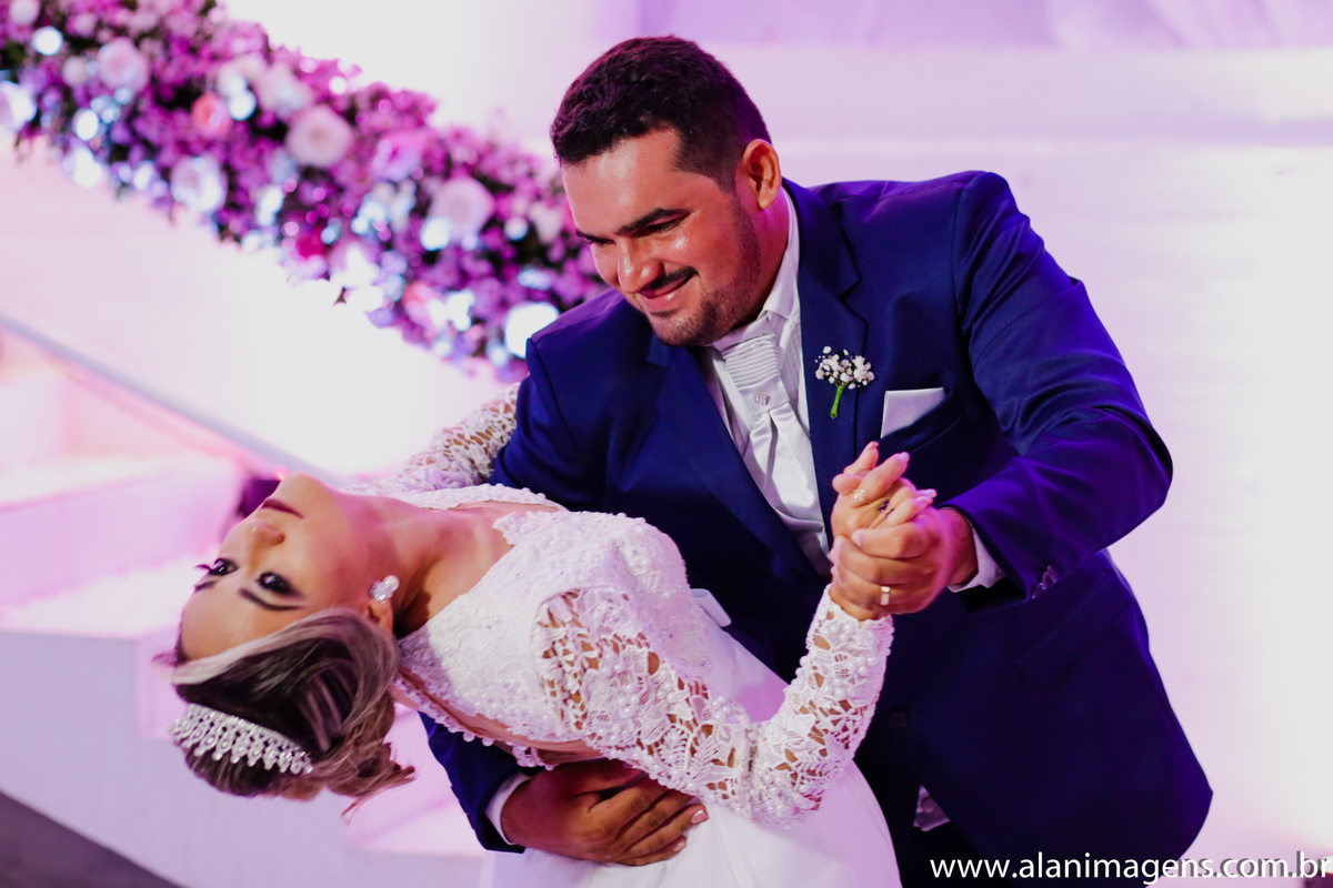 vestidodenoiva_decoraçãodecasamento_noivasparaíba_fotosdecasamentos_alanimagens_guarabirapb_paparazzimania_fotografoguarabiraPB_fotosdesertãozinhoPB_fotosdebananeiraspb_fotosdaparaíra_casamentosemguarabira_decoraçãodecasamento_fotosdelagoadedentropb_fotos