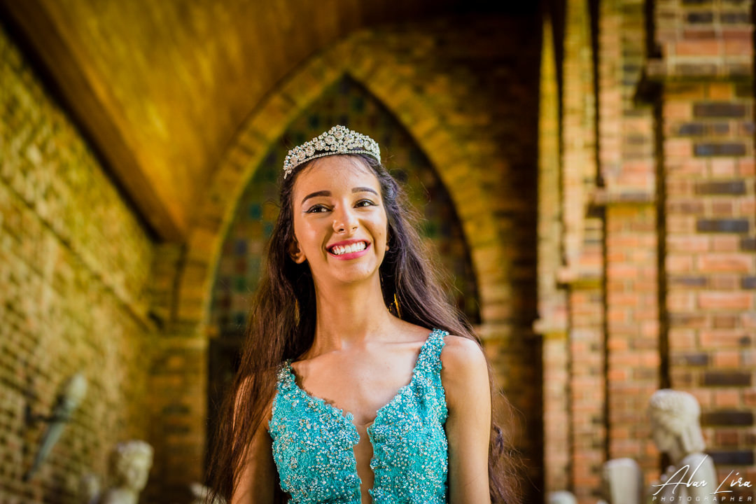 guarabira_maisondemel_15anos_fotosdecasamento_paparazimania_fotografoemguarabira_alanlirafotografo_casamentoaoarlivre_noivaemguarabira_fotosbananeirapb_casamentoembananeiras_fotosdebelémpb_debutante_book_15ano_fotosdenoivas_pb_recife