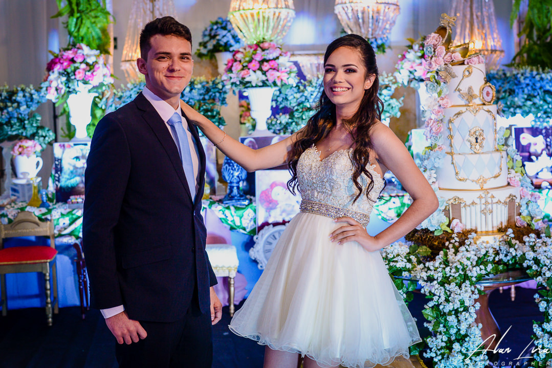 guarabira_maisondemel_15anos_fotosdecasamento_paparazimania_fotografoemguarabira_alanlirafotografo_casamentoaoarlivre_noivaemguarabira_fotosbananeirapb_casamentoembananeiras_fotosdebelémpb_debutante_book_15ano_fotosdenoivas_pb_recife