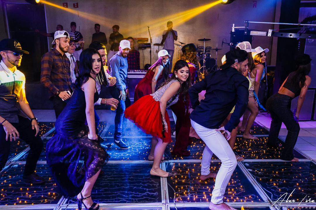 guarabira_maisondemel_15anos_fotosdeaniversario_paparazimania_fotografoemguarabira_alanlirafotografo_casamentoaoarlivre_15anosemguarabira_fotosbananeirapb_casamentoembananeiras_fotosdebelémpb_fotosdecasamento_fotosdedebutantes_pb