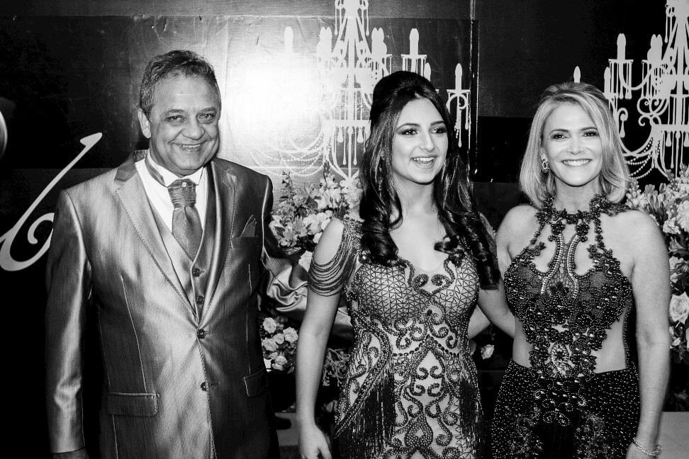 Gabi e sua familia no Hall do Espaço Le Blanc