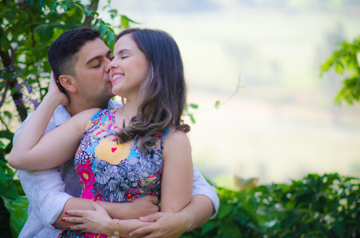 Fotografia Ensaio Pre Wedding Hotel Fazenda Duas Marias em Jaguariuna Sao Paulo feito Ensaio de Noivos em  regiao metropolitana Campinas fotografias de Fernando Coutinho fotografo casamento Jaguariuna