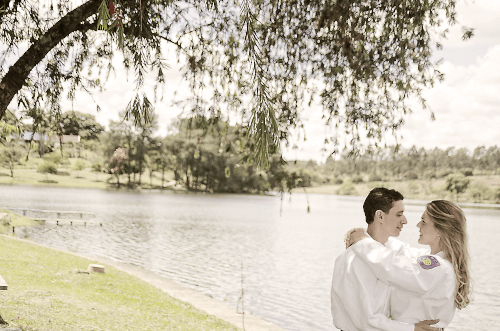 fotografia noivos de kimono lago hotel duas marias e fazenda com lago jaguariuna sao paulo fotografia campinas valinhos vinhedo americana fotografo campinas valinhos vinhedo louveira jundiai itatiba