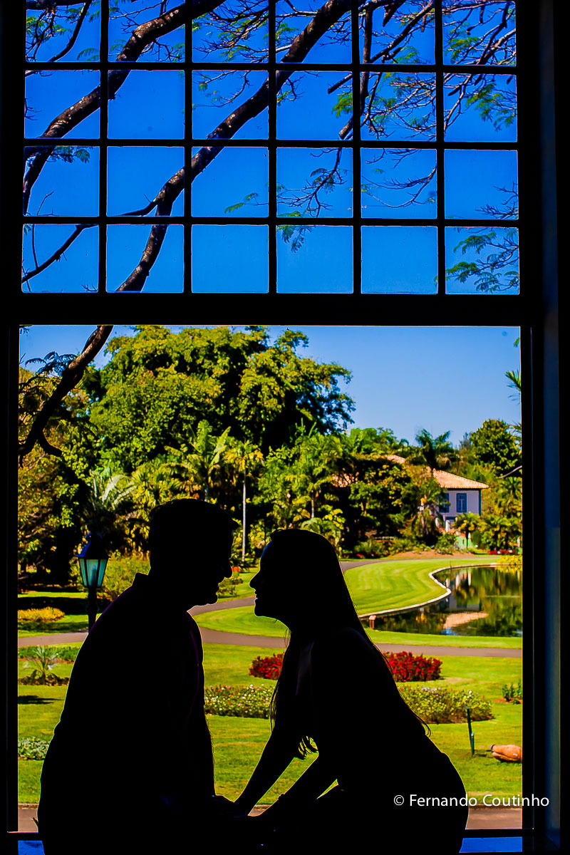 Renata e Douglas, Pre wedding bacana, pre wedding em campinas, pre wedding em nova odessa, pre wedding de manha, pre wedding a tarde, Jardim Botanico Plantarum, fotos de casal em campinas, fotos de casal em nova odessa, cidade de sumare, fernando coutinho