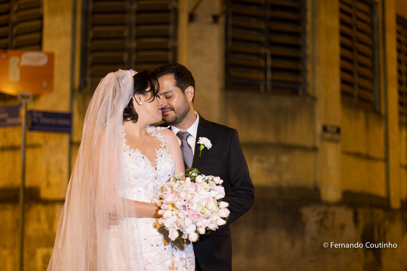 fernando coutinho, fotografia de casamento, fotografo de casamento, Igreja Nossa Senhora das Dores, Clube Fonte sao paulo, Bartenders, The Brothers Bar, bem casado, ana tereza de itatiba, sao paulo, bolo de casamento, buffet ancona, buffet de casamento, b