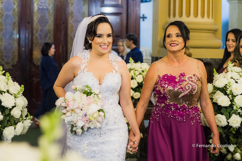 fernando coutinho, fotografia de casamento, fotografo de casamento, Igreja Nossa Senhora das Dores, Clube Fonte sao paulo, Bartenders, The Brothers Bar, bem casado, ana tereza de itatiba, sao paulo, bolo de casamento, buffet ancona, buffet de casamento, b
