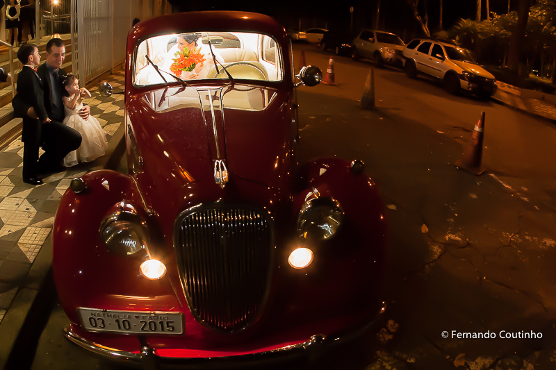 noiva no carro,Passarela espelhada, Assessoria Completa, Balaguer Simões Special Events,Decorador Cerimônia,Santos Decorações,Músicos Cerimônia Art Encanto, Lola Flores,Iluminação Cênica, Val&eac