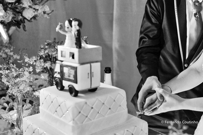 ensaio de casal, ensaio dos noivos, foto de noiva, noiva e buquet, buquet de noiva, noivos no carro, Passarela espelhada, Assessoria Completa, Balaguer Simões Special Events,Decorador Cerimônia,Santos Decorações,Músicos C